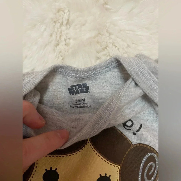 Star Wars Baby unisex Onesies size 3-6 months - Picture 5 of 6